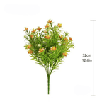 Composizione floreale artificiale realistica