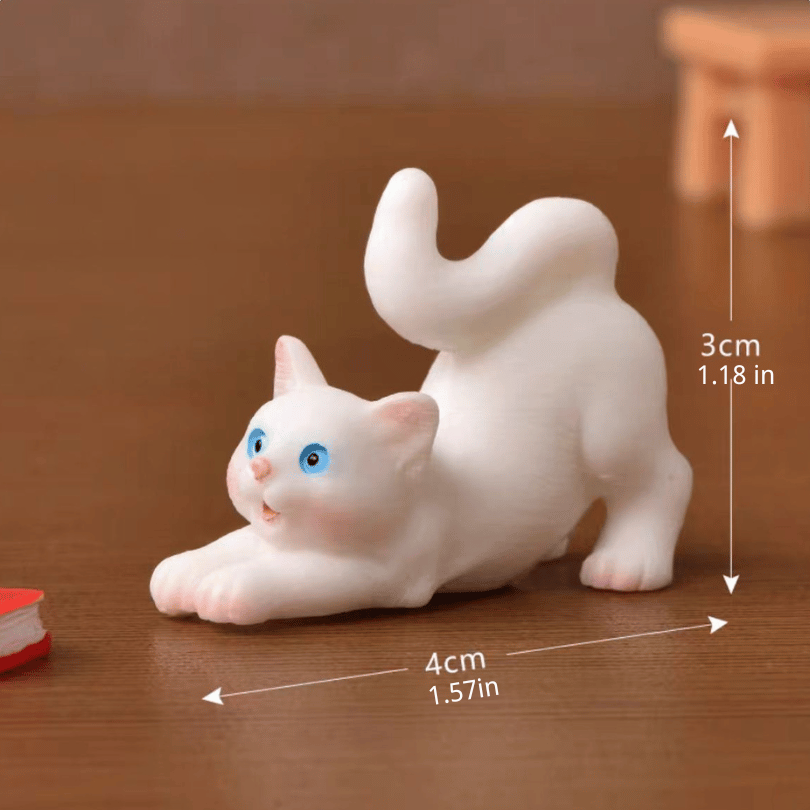 Kitten Playing Scene Figurine
