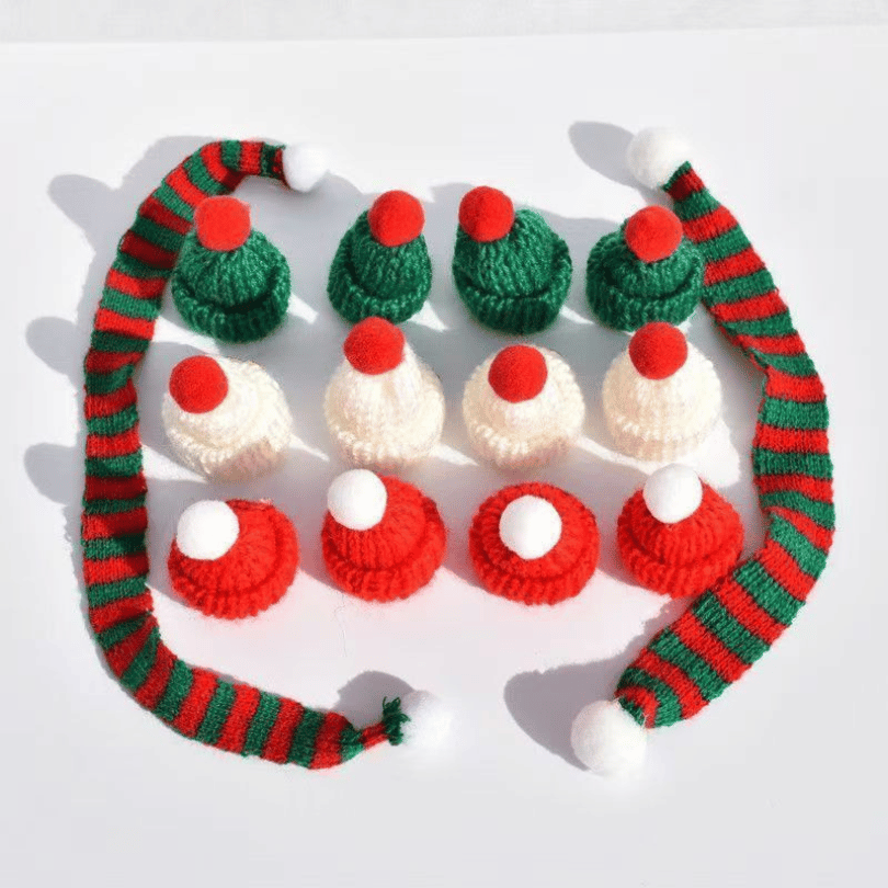 Mini Christmas Hat & Scarf Ornaments
