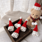 Mini ornamenti natalizi a forma di cappello e sciarpa