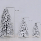 Addobbo natalizio albero di Natale innevato