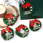 Mini corona di Natale ornamentale con finta vite