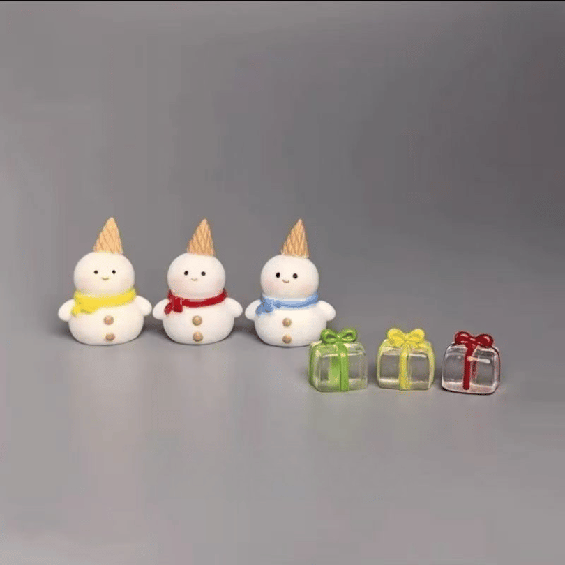 Mini Snowman Figurine