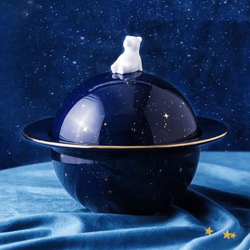 Planet-Themed Pets Urn – 600 ml Capacity Best for pets up to 10 kg